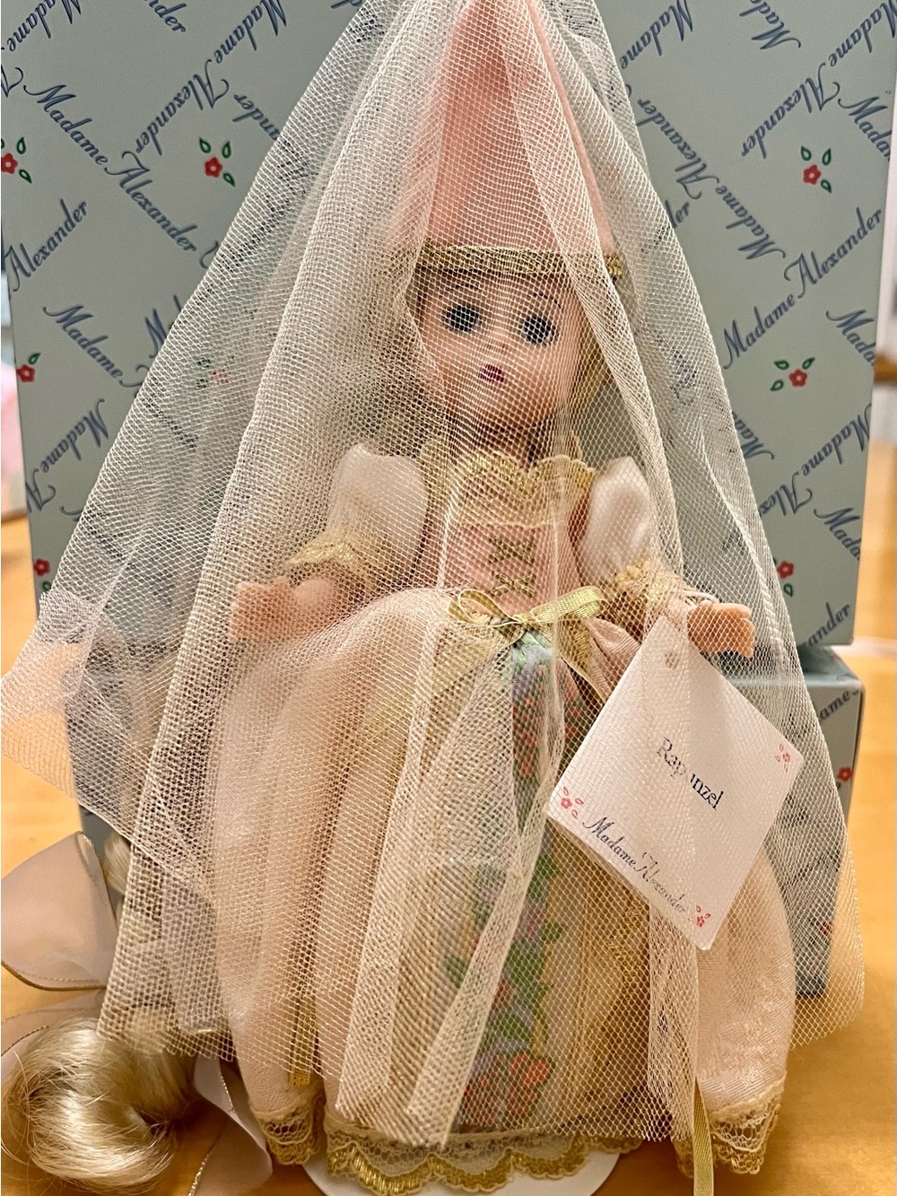 Madame Alexander Rapunzel #13980 8” Doll Original Box Tag Stand Vintage